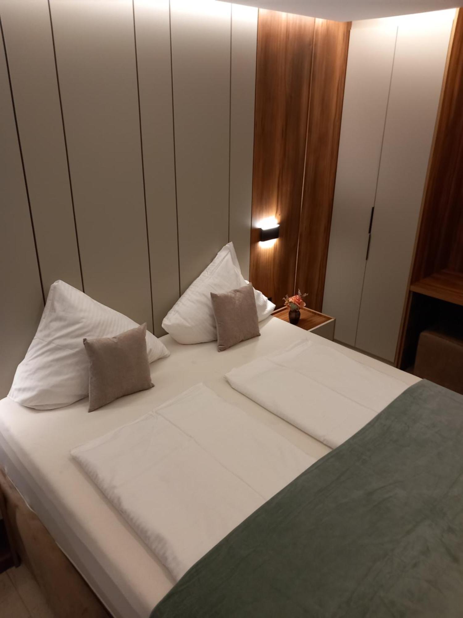 Hotel Hafez Bad Salzuflen Δωμάτιο φωτογραφία