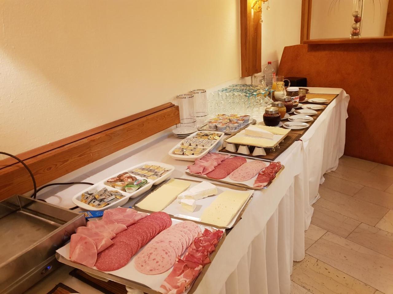 Hotel Hafez Bad Salzuflen Εξωτερικό φωτογραφία